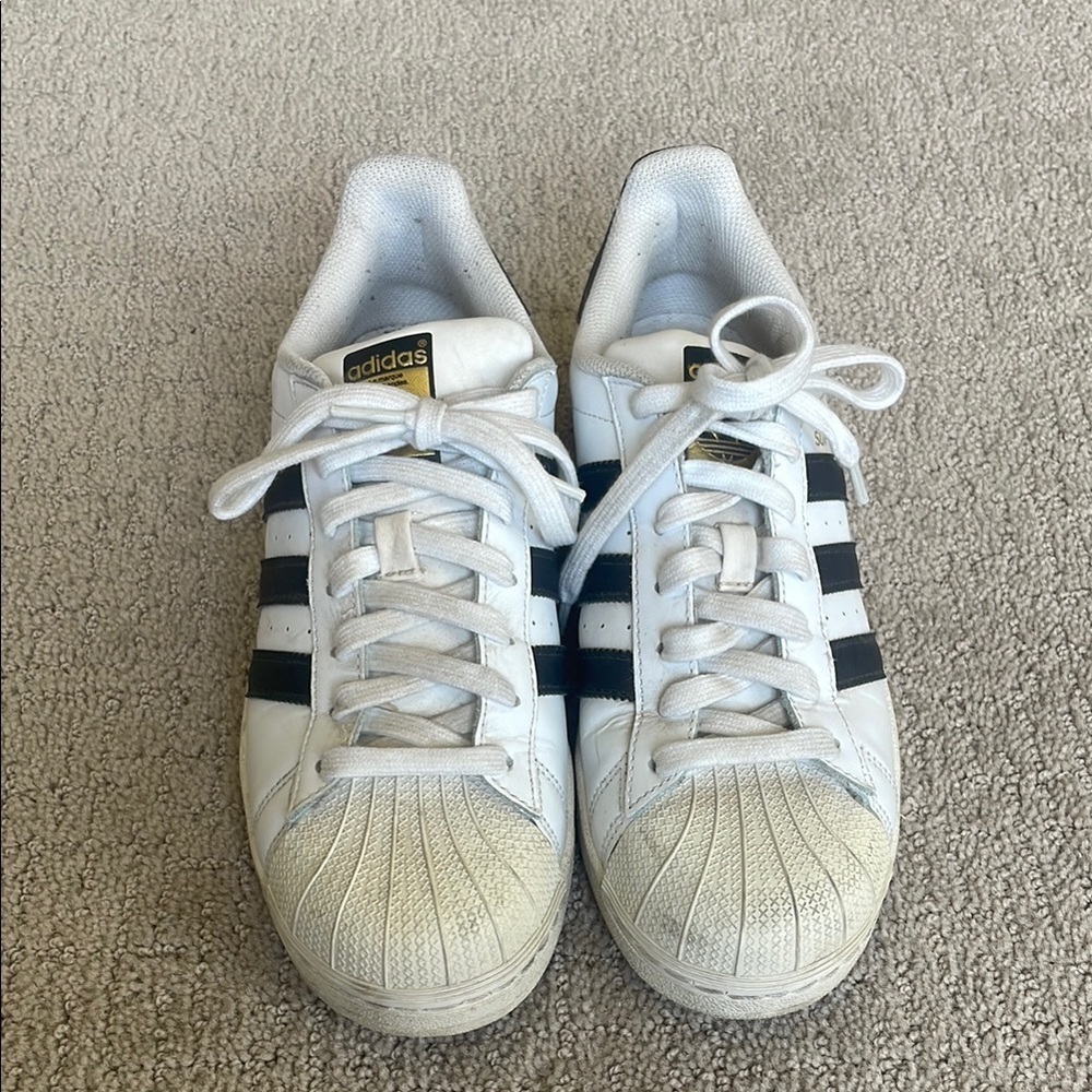 Adidas Superstar Sneakers